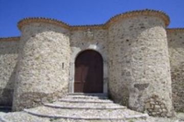 Castello Principi Biondi Morra - Ingresso